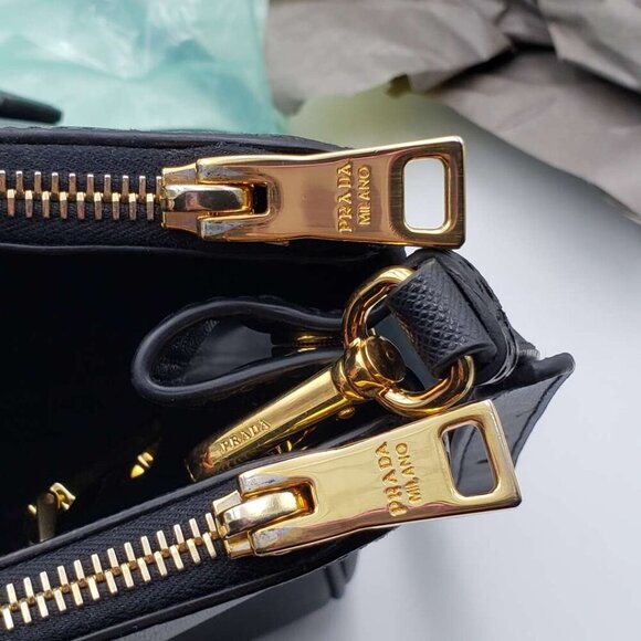 100% Authentic Prada Galleria Black Leather Shoulder Bag - Picture 7 of 16